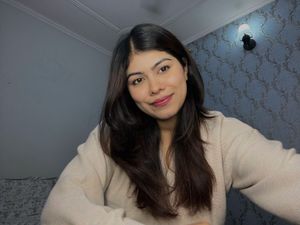 H&M Chic Beige Cropped Cardigan