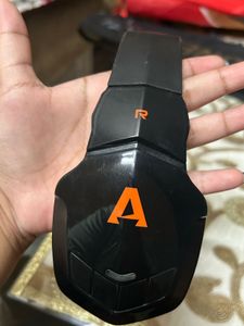 BOAT Wireless Headphones (Without Ear Pads)