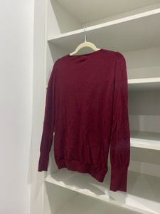 Women’s Burgundy Top
