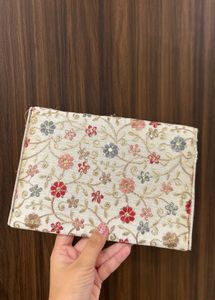 Embroidered Ethnic Purse