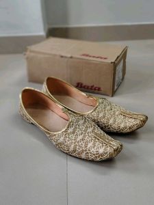 Ethnic Juttis