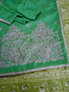 🆕NEW Green Silver Embroidery Saree With Blouse
