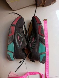 Sports Shoes For Womens