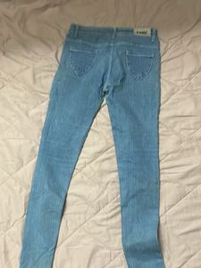 Light Wash Skinny Jeans