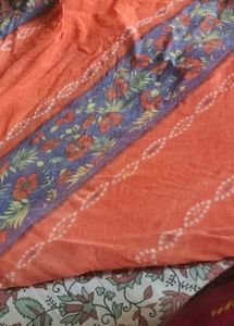 Vibrant Floral bandhni Print odhana