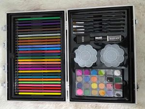 Deluxe Art Set for Aspiring Artists