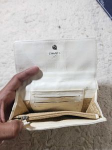 White Textured Chanel Wallet