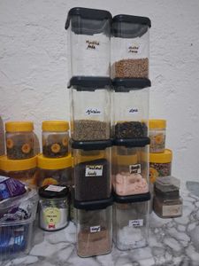 Set of  Clear Food Storage Containers