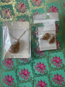 Crystal Jewelry Set: Necklace &amp; Earrings