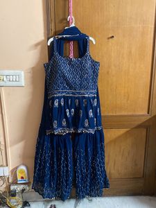 PEPLUM STYLE BRAND NEW SHARARA SET SIZE L