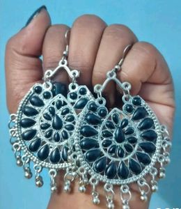 Elegant Black Stone Jhumka Earrings