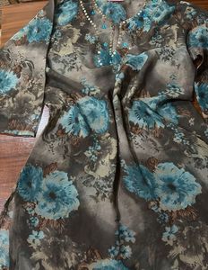 Beautiful Whimsy Floral Print Kurta
