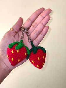Cute Crochet Strawberry Keychains-2