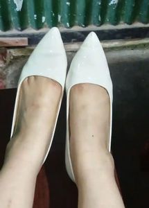White Pointed Toe Heels