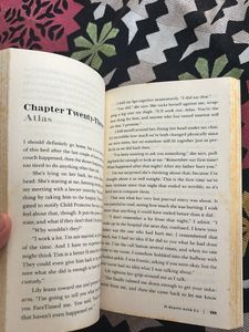 It Starts With Us by Colleen HooverPaperback