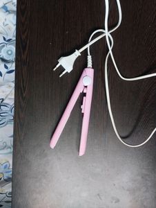 Mini Hair Straightener