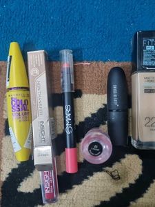 Assorted Makeup &amp; Skincare Lot