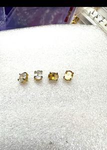 Elegant Stud set of 2 unused