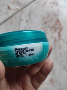 Himalya Moisturizing Cream
