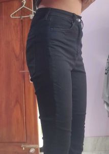 H&amp;M Curvy Fit Skinny Jeans (No Tag)