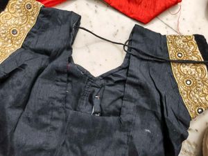 Black and golden Saree with Gold Embroider