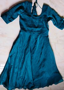Short Gown