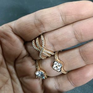 Gold Tone Ring Set