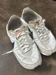 Nike White Casual Sneakers unisex