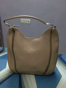 Stylish Beige Handbag