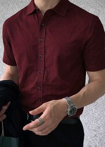 Men’s Maroon Textured Half Sleeve Shirt