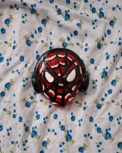 Clay Spiderman Head Keychain