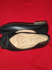 Chic Black Ballet Flats with Buckle Accent