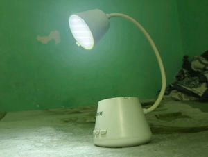Portable LED Desk Lamp with bluetooth speaker