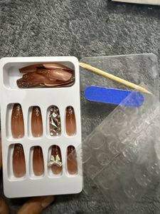 Gradient Press-On Nails with Gems