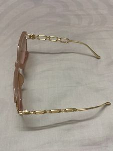 Chic Chain Detail Oversized Sunglasses
