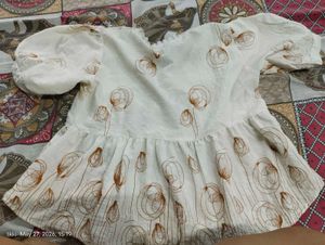 A beautiful korean top