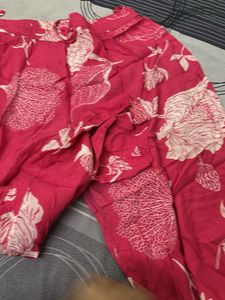 Vibrant Pink Kurta with Leaf Print