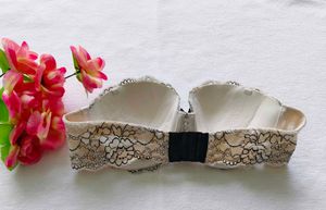 Victoria's secret : Elegant Strapless Lace Bra