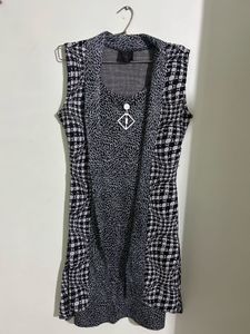 Black & White Sleeveless Dress