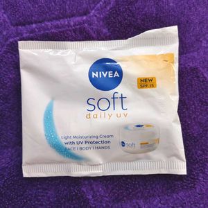 Plum Face Wash Nevia Moisturizer And Shampoo