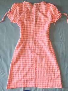 Chic Pink Gingham Mini Dress