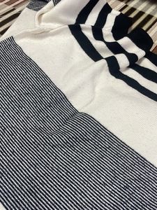 Woolen Top