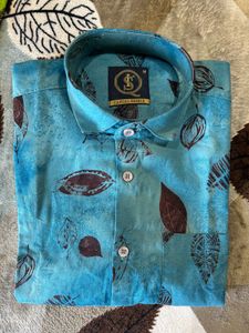 Men's Blue Leaf Print Casual Shirt