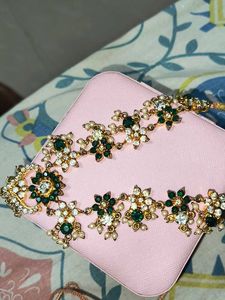 Exquisite Emerald &amp; Pearl Necklace Set