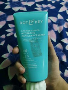 Dot &amp; Key Barrier Repair Face Wash