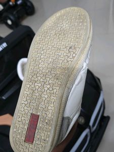 Metro White Casual Shoes