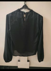 Trendy top 😍