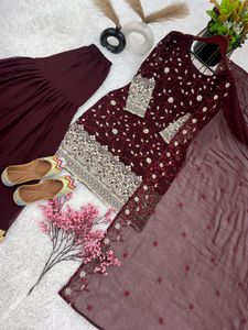 New Collections Of Top-Plazzo &amp; Dupatta Set