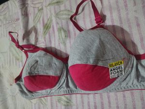 Comfortable Padded Bra 28B