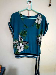 Teal Floral Print V-Neck Top